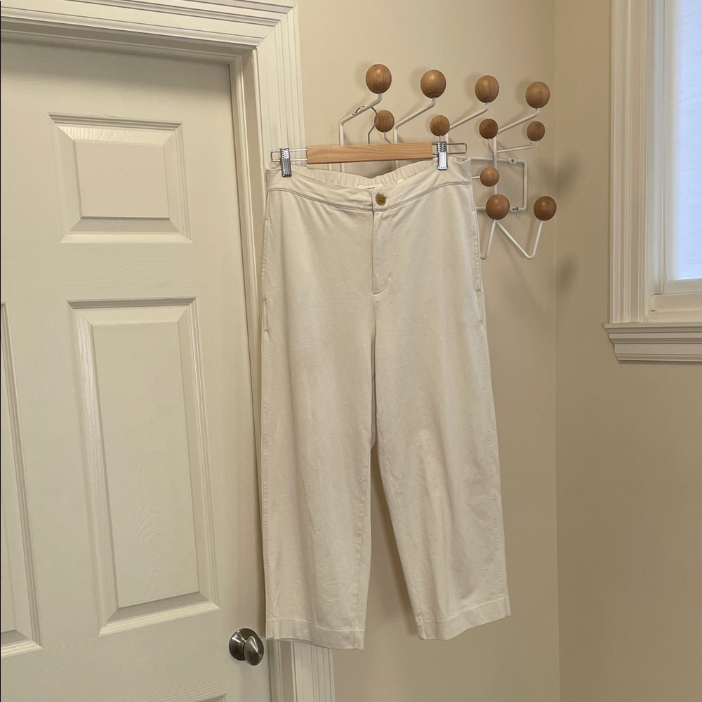 Vince - Classic Ankle Straight Legged Pants - Neutral Cream - M